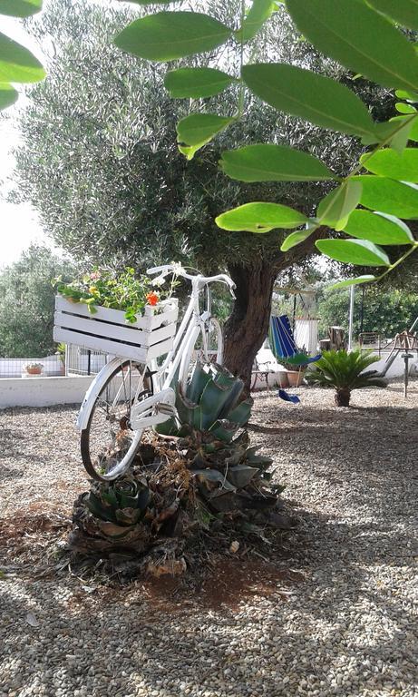 Borgo Degli Artisti Villa Остуни Екстериор снимка